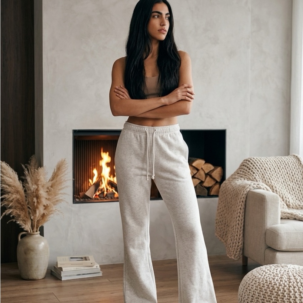 Cozy High-Rise Nike Wide-Leg Sweatpants in Oat
